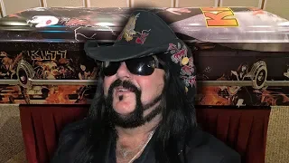 Vinnie Paul To Be Buried In KISS Casket Just Like His Brother Dimebag Darrell | Rock Feed