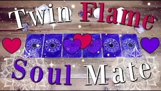 🔮 (PICK A CARD) 🔮 Who Is Your TWIN FLAME 🔥 / SOUL MATE 👫💖