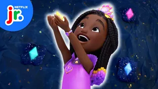 Princesses Uncover Shimmering Cave Secrets! 💎 Princess Power | Netflix Jr