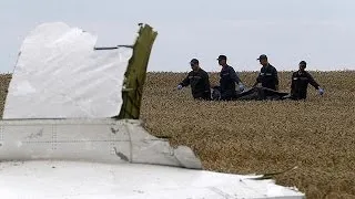 MH17: OSCE observers visit Ukraine crash site