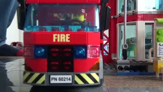 Lego brandweer rukt uit - Lego Fire Truck goes to fire