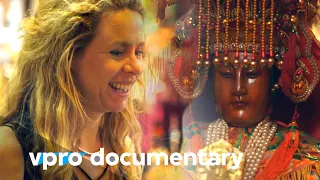 How in Taiwan spirituality and modern life goes together | VPRO Documentary
