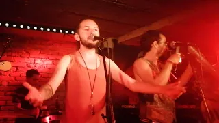 Cumbia Cooperativa - Tus besos son como caramelooos! - Café v lese - Prague 2019, CZ