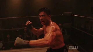 Riverdale 3x21 - Archie VS Hiram Boxing Match