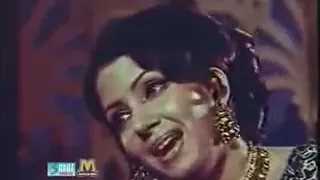 Tu Hai Phool Mere Gulshan Ka | Pakistani Super Hit Movie "Phool Mere Gulshan Ka" 1974