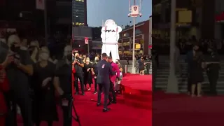 Conor McGregor throws a drink at Machine Gun Kelly!  MTV Award Red Carpet!