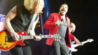 Lionel Richie - Dancing on the Ceiling - Planet Hollywood 2016