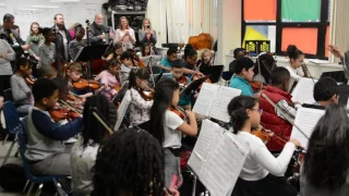 The Ellington Orchestra performs Burst!