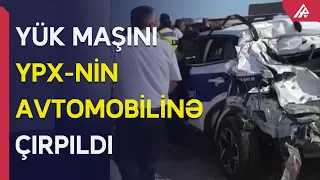 Polis avtomobili yük maşını ilə toqquşdu – APA TV