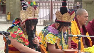 В Элисте буддийские монахи проводят большие тантрические ритуалы