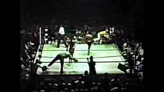 Tino Huggins vs Julio Geraldo in Sacramento (Part II), California Memorial Auditorium Pt 2.wmv