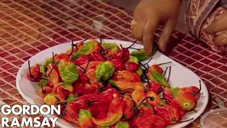 Ramsay Goes To A Chilli Eating Contest | Gordon's Great Escape