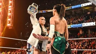 Ronda Rousey Entrance W/Shayna Baszler - Smackdown: December 30, 2022