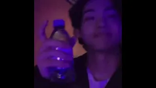 taehyung vibing in a club in paris with water bottle🤣😭