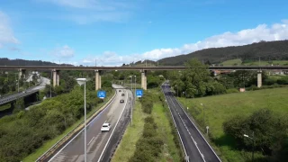 Civia por viaducto de Serín, 30/04/2017