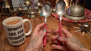 How to Play Spoons 1 -Spoon Playing Grip (Abby the Spoon Lady)