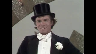 Muppet Songs: Rudolf Nureyev - Top Hat, White Tie and Tails