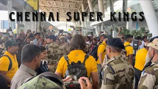 Chennai super kings departs to vizag  | CHENNAI AIRPORT | Dhoni
