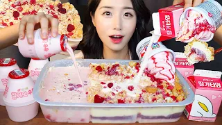 우유 냅다 부어버린 투썸 떠먹는 케이크 파티팩 먹방 ASMR 디저트 🍰 딸기 레어 치즈 케이크에 우유 부먹ㅣDessert Creamy Cake Mukbang