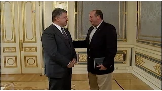 Генерал ВВС США Филип Марк Бридлав в Киеве встретился с  Петром Порошенко