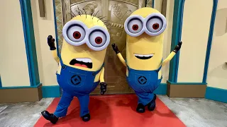 Minions Meet & Greet at New Minion Land, Universal Studios Orlando - Ilumination Theater