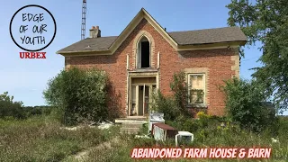 Abandoned Farm House & Burnt Out Barn - Ontario, Canada - Edge Of Our Youth, Urbex, Explore, Eerie