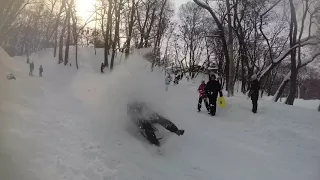 2018-03-04 winter snow sledging Kyiv Nyvky Park Ukraine Катаємося на санках у парку Нивки Київ сніг