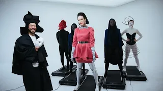 Allie X - Weird World (Extended)