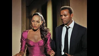 BLACK ORPHEUS  (1959) Clip -  Lourdes de Oliveira & Breno Mello [English Subtitles (CC)]