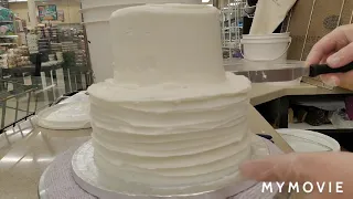 Small simple rustic wedding cake
