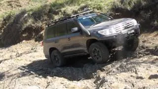 Landcruiser 200 series twin turbo v8 Telecom Hill Lcmp 2014