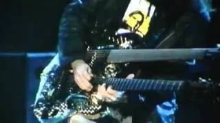 Guns N' Roses - Guitar Solo By Ron Bumblefoot Thal - Live In Osaka, Japan