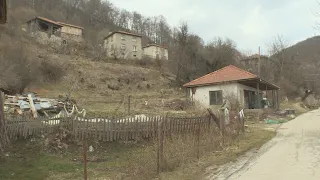 Забравени насред планината