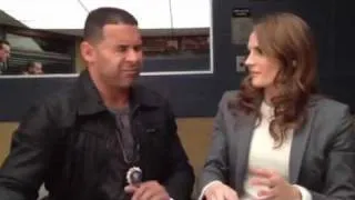 Did Jon Huertas just steal a kiss from Stana Katic?