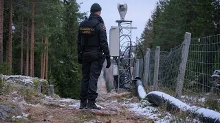 Finlandia refuerza su frontera con Rusia