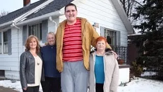 World's Tallest Teenager Can't Stop Growing Due to Rare Genetic Condition