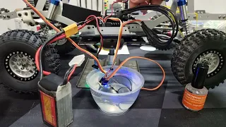 Waterproofkan elektronik RC Crawler dengan Conformal Coating (Test Video)