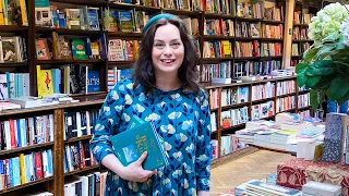 London Bookshop Vlog! Touring Best London Bookshops 📚 ❤️