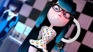 Never JUDGE a girl w. Glasses 😝 Animation meme