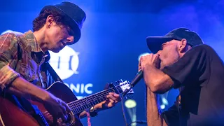 Jason Mraz and Blane Lyon  "I Won't Give Up" Live at the Filmore