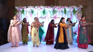 Sangeet Performance by Groom's Mom and Massi's.. Wait for surprise at the end!!