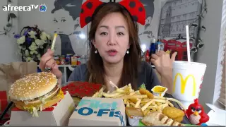 McDonald's Big Mac + Filet-O-Fish + Apple Pie + McNuggets /MUKBANG