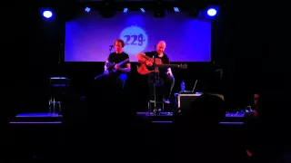 Mike Massé & Jeff Hall live in London - Imagine & Everybody Hurts