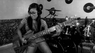 Ai No Corrida - Quincy Jones  | Deborah Gama (Bass cover)