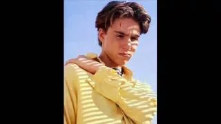 Jonathan Brandis -   In Love