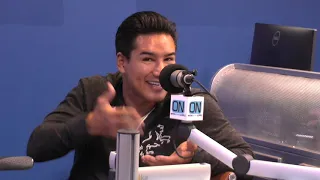 ON With Mario Lopez - Seann William Scott