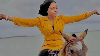 Sabuwar waka (Baby) original video Nazir mai Atamfa ft Asiya