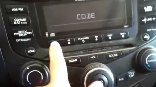 2004 Honda Accord, radio code locked