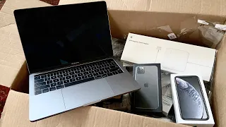 FOUND MACBOOK PRO DUMPSTER DIVING APPLE STORE!!