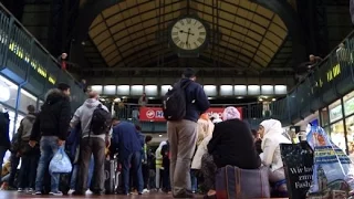 Goodbye Deutschland: Flüchtlinge auf dem Weg nach Schweden | SPIEGEL TV